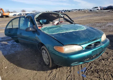 1998 Ford Escort Se z USA, uszkodzony, nr VIN 1FAFP13P9WW112232